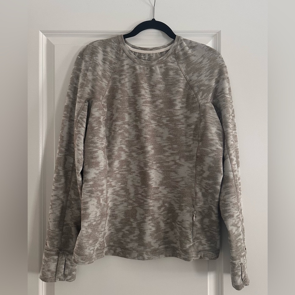 Lululemon camo fitted sweatshirt